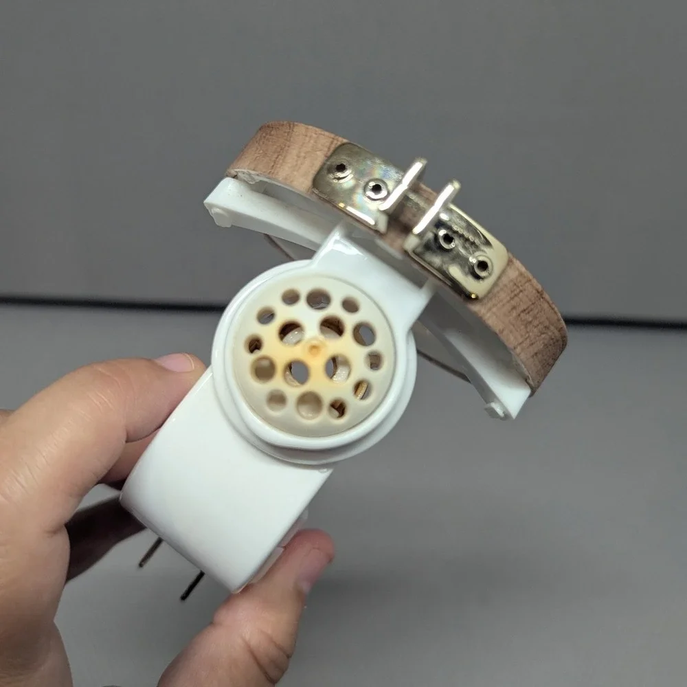 Bath & Body Works Wallflowers Stay Cozy Embroidery Hoop Winter Fragrance Plug